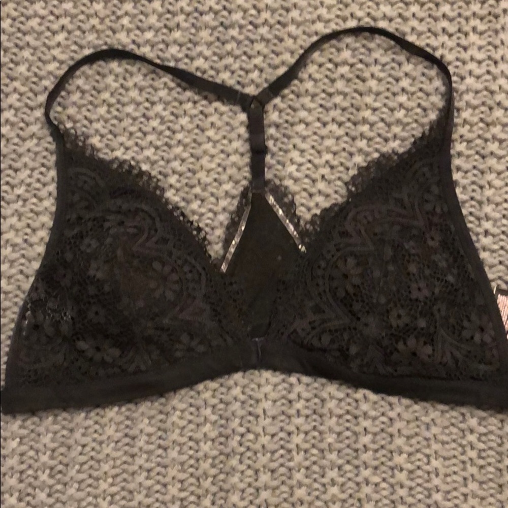 Victoria’s Secret front closure bralette